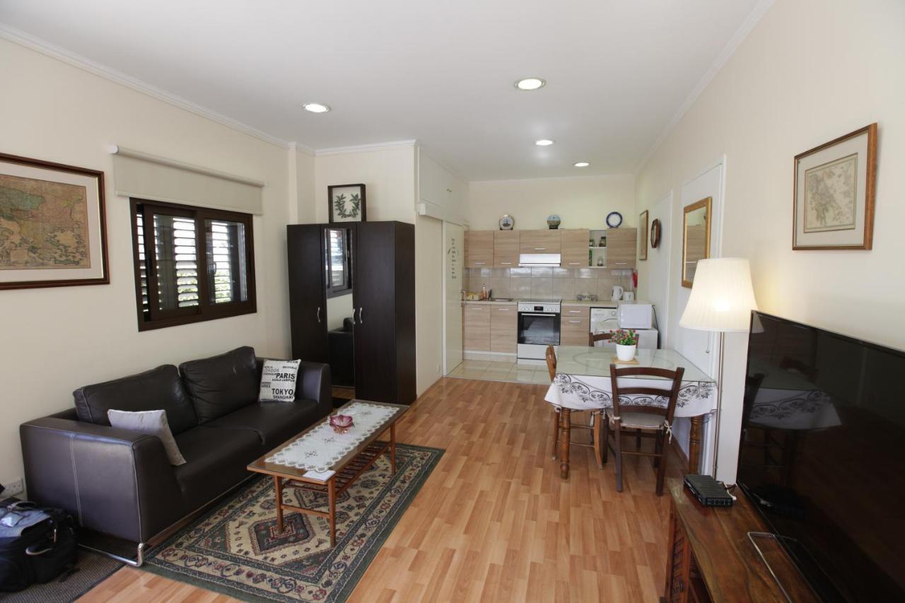 Nicosia Luxury Studio Bagian luar foto